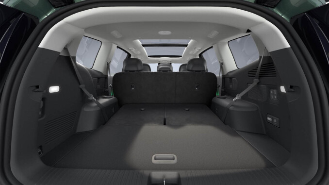 Hyundai IONIQ 9 160kW Ultimate 110kWh 5dr Auto Electric Estate - Image 6